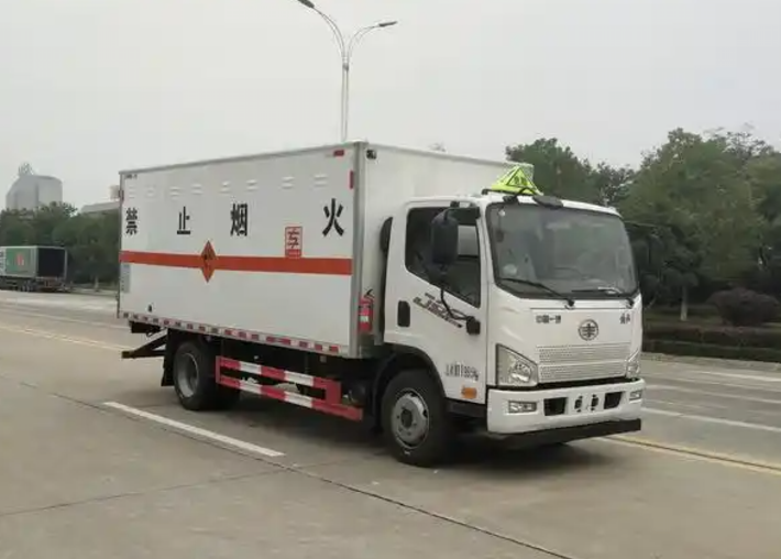 桂阳爆破器材运输车可以上高速吗？
